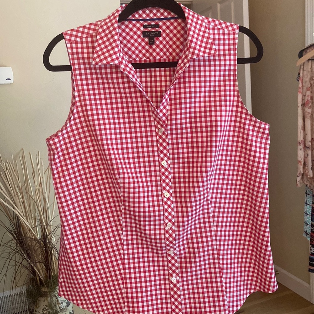 Talbots red gingham shirt, short sleeved, button down with collar. NWOT’s